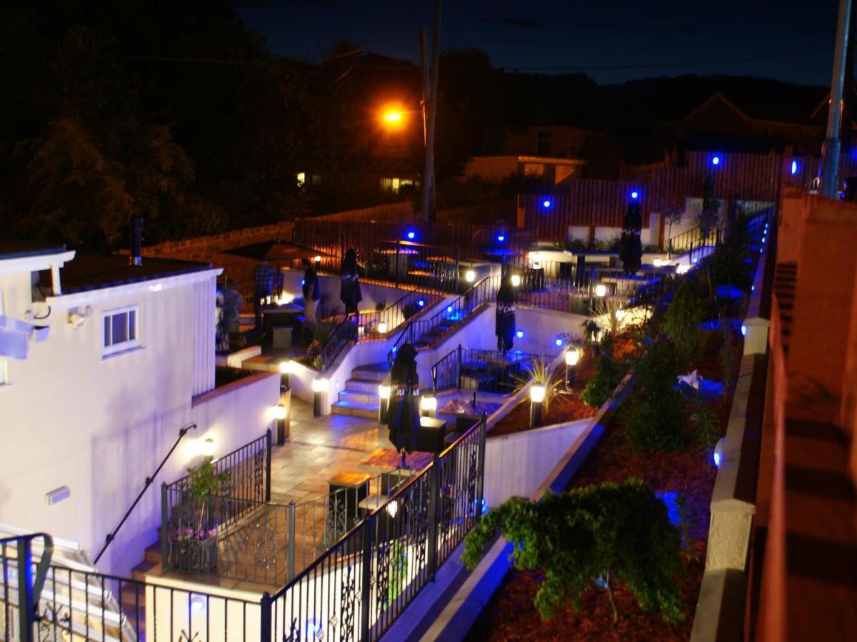 The Fountain Inn Hendy Exterior foto
