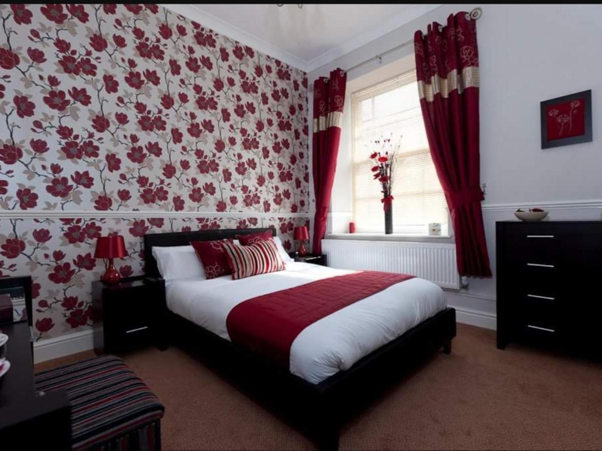 The Fountain Inn Hendy Habitación foto